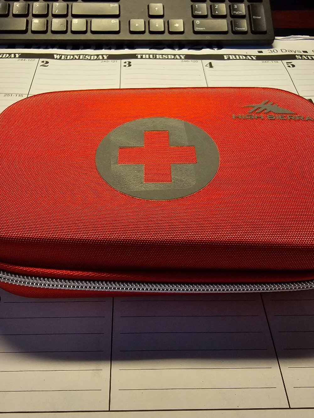 High Sierra first aid hard case red (empty)
